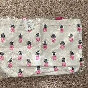 New! Macys pink pineapple tote bag